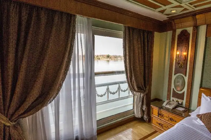 chateau lafayette nile cruise