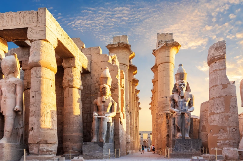 Escursioni Riva Ovest, un tempio a Luxor