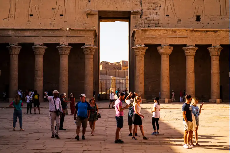 il tempio di edfu assuan , crociera nilo lusso