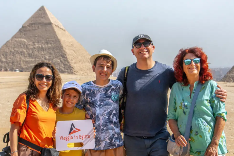 I Nostri Clienti alle Piramidi, pasqua in egitto offerte