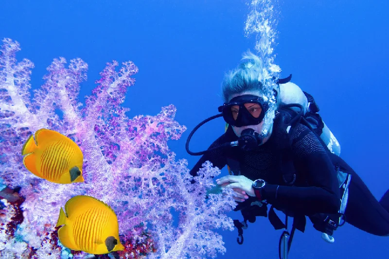 una donna a marsa alam, pasqua in egitto offerte