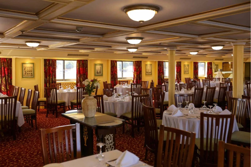 il ristorante, crociera sul nilo offerte