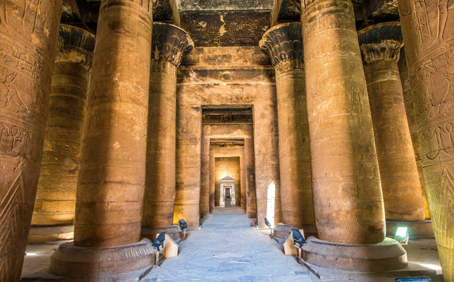 il tempio di horus dall'interno