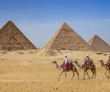 Piramidi e cammelli, cose da visitare in egitto