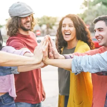 abitanti del cairo, la cooperazione degli egiziani