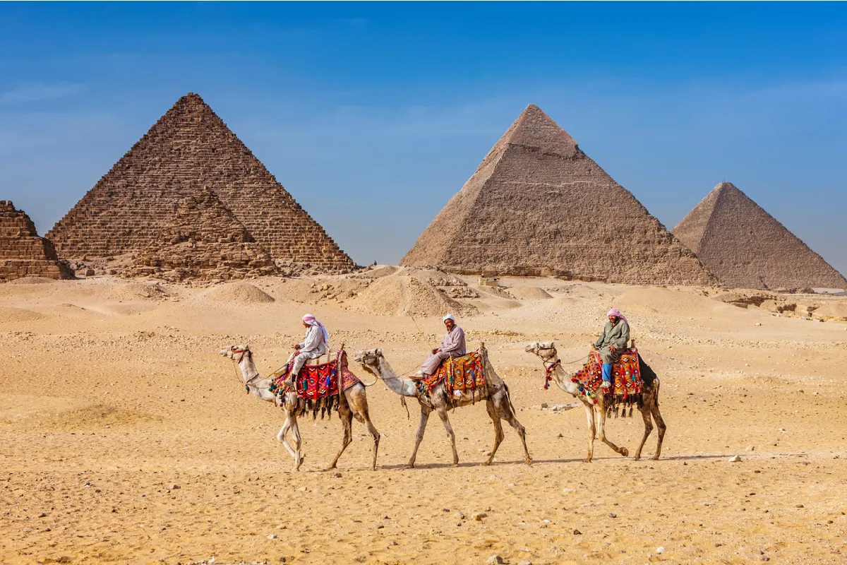Las Pirámides, Giza