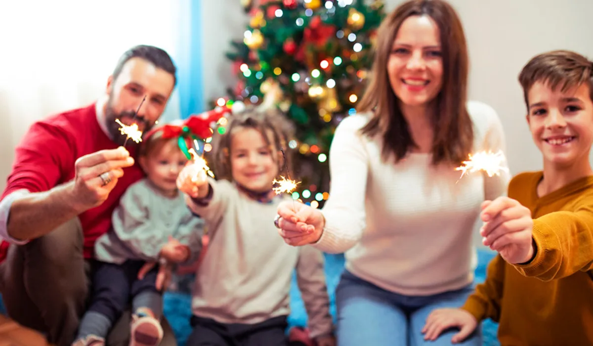 A family of 5 members taking photo while celebrating Christmas, Christmas and New Year in Egypt: What to Expect & How to Plan