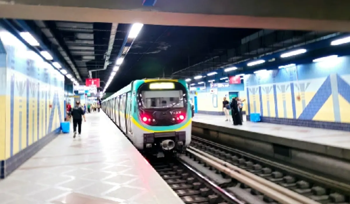La tercera línea del metro de El Cairo, un sistema de transporte rápido en el Gran El Cairo.