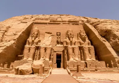 Viaje a Egipto 8 días en los templos de Abu Simbel en Asuán