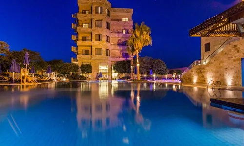 Ramada Hotel Mar Muerto