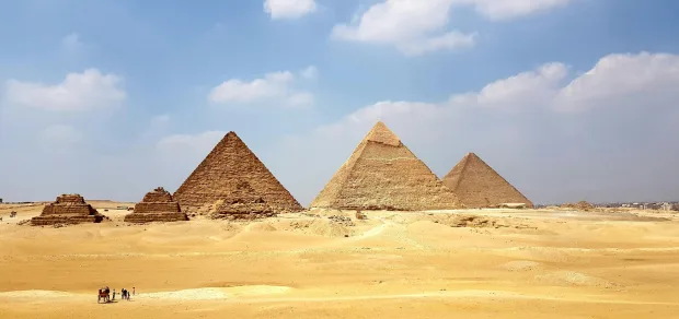 Las Piramides de Giza