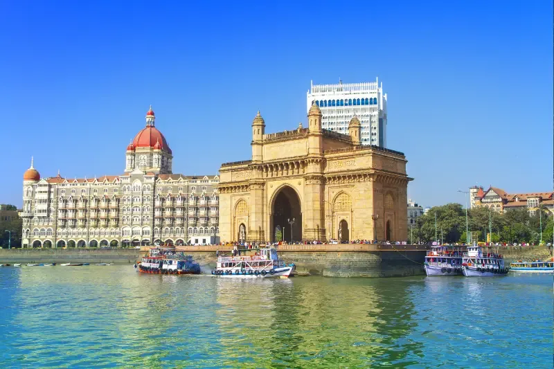 la citta di mumbai in india , viaggio in india dove andare 