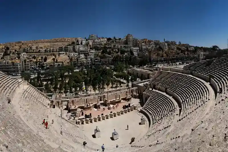 teatro romano giordania , teatro romano di amman