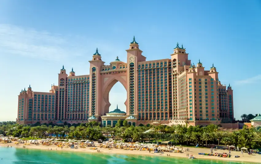 Hotel Atlantis sull'isola di Palm Jumeirah, Dubai. Città di Dubai