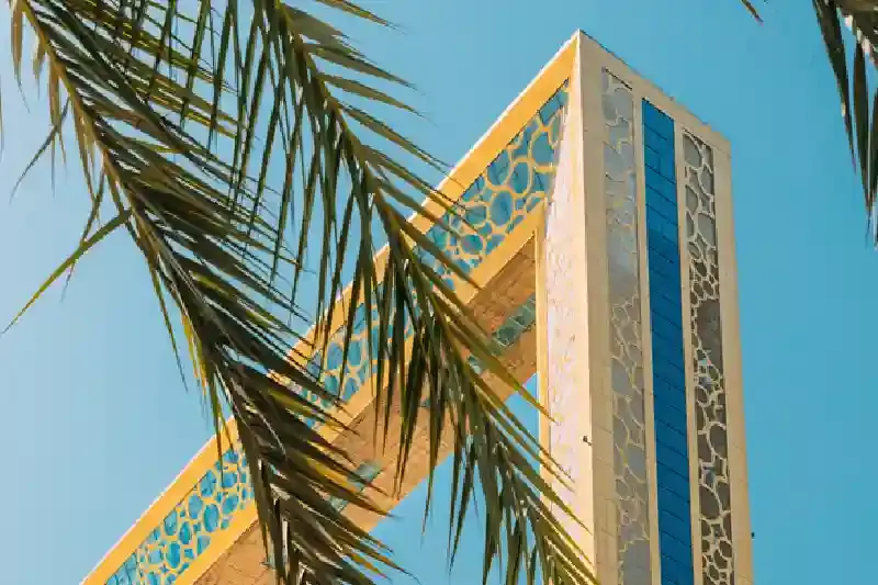 Verticale Foto di alta qualità. Vista di Dubai Frame, Dubai Frame