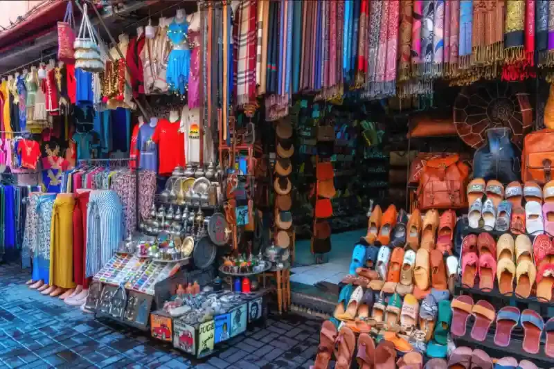 Fai shopping nel souk della Medina, souk marocco