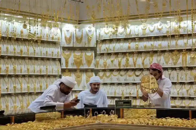 Uno sguardo all'interno dell'opulento mercato dell'oro di Deira, mercato dell'oro di Dubai