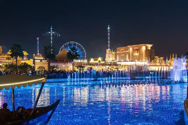 Fontana e lago del Global village a Dubai, global village dubai