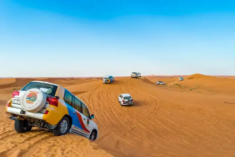 Safari in jeep a Dubai, deserto di Dubai