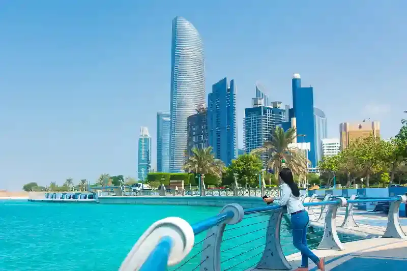 corniche abu dhabi, corniche abu dhabi
