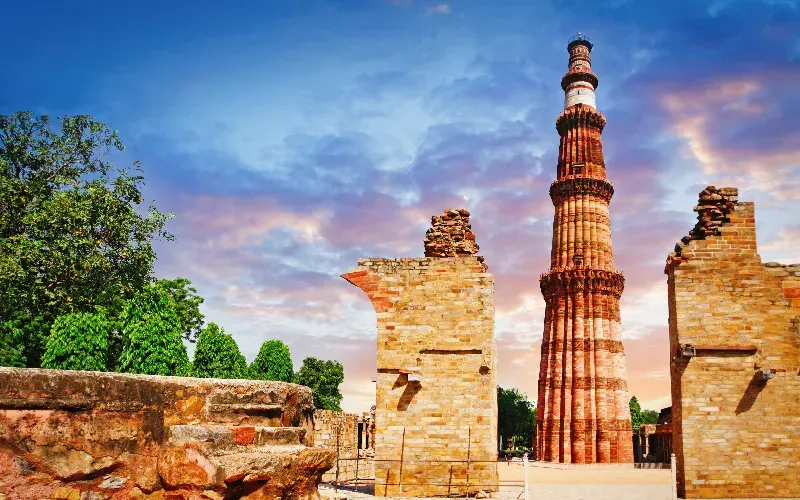qutub minar
