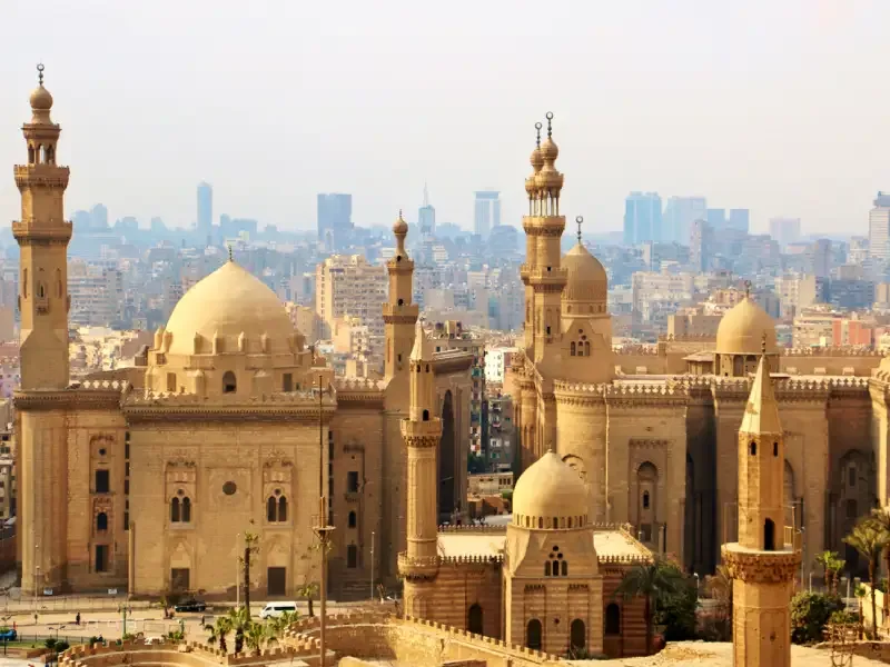 Dove si trova la Moschea del Sultano Hassan