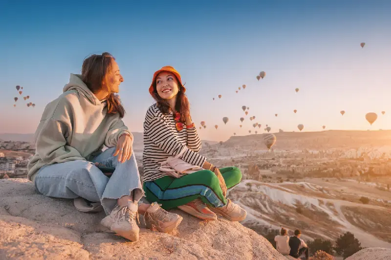 una coppia a cappadocia , storia dllla turchia