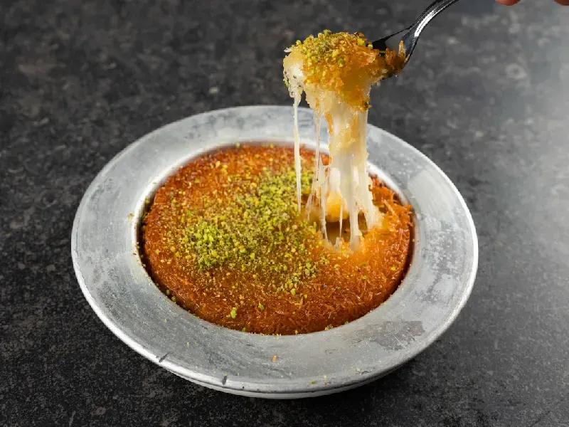 Kunafa , dolci tipici turchi