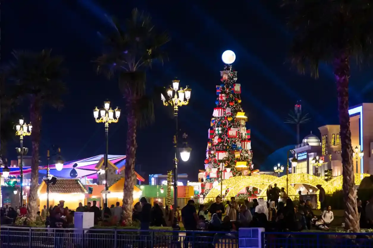 Dubai global village , Dubai a natale