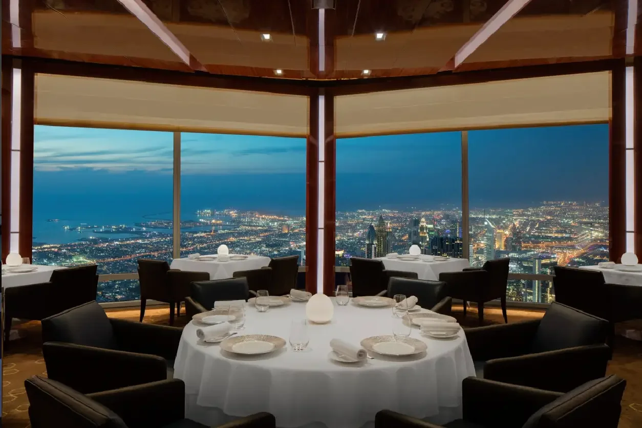 Foto della vista dall'Atmosphere, ristorante di lusso Dubai tra i migliori della città
