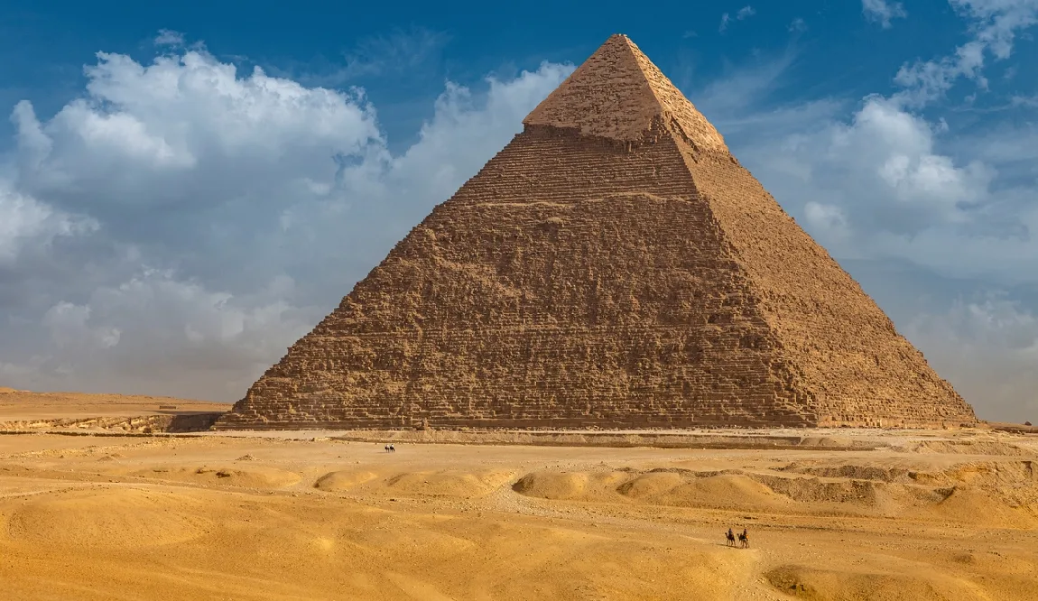 la Gran Pirámide de Giza