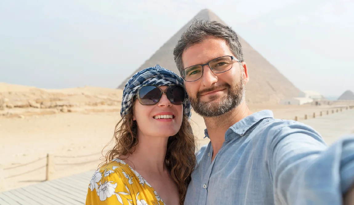 pareja en egipto