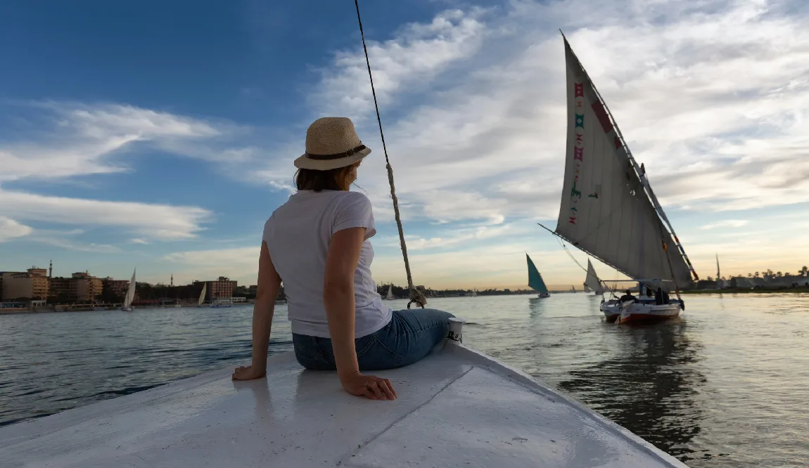 una turista en el nilo