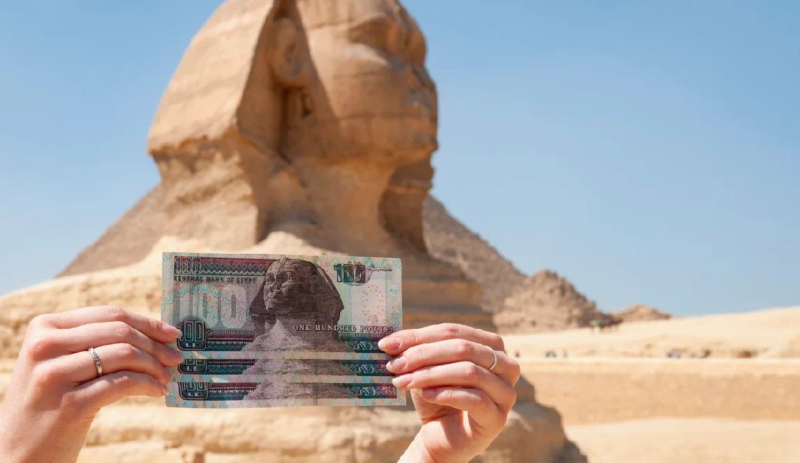 dinero egipcio y las piramedes de Egipto