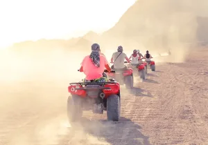 Motorata nel Deserto di Hurghada all’alba