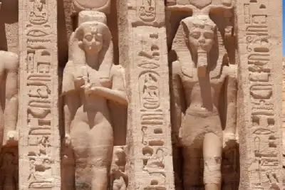 Tempio di nefertari: costruzione e curiosità