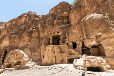 Il Tempio di Nabatei in Giordania: Un Viaggio nel Passato