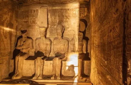 Tempio di Abu Simbel e il miracolo del Sole