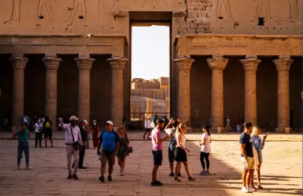 il tempio di edfu assuan, egitto crociera sul nilo e cairo offerte