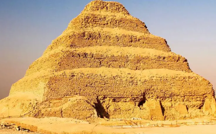 La piramide a gradoni di Djoser`