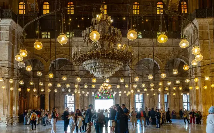 una moschea in egitto, egitto a novembre