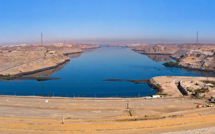 il lago nasser in egitto