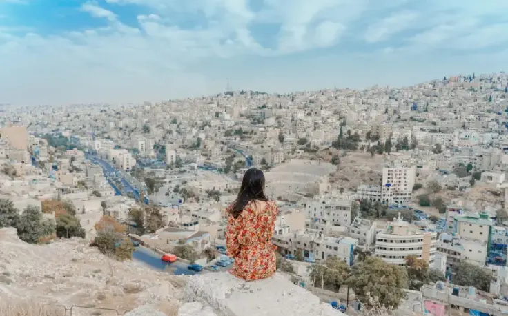 amman giordania, una ragazza ad amman