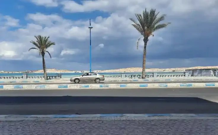 la strada a lungomare di marsa matrouh , marsa matrouh egitto