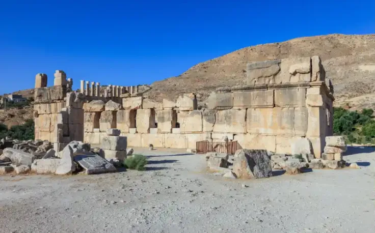 castelli iraq el amir in giordania , Iraq El Amir