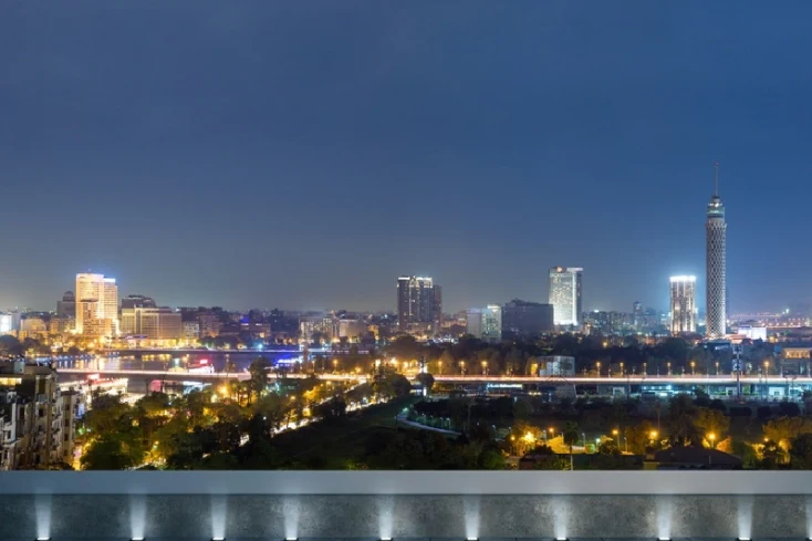 abitanti del cairo, la torre e la strada del Cairo