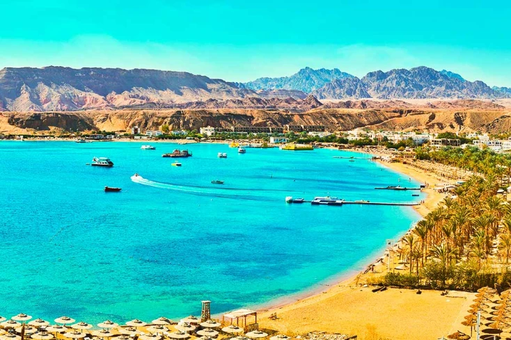 una spiaggia di hurghada Egjtto