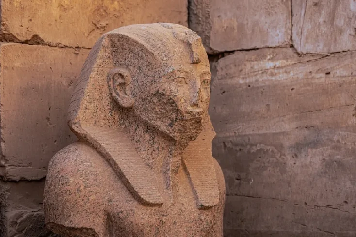 Ramses iii, la statua di Ramses