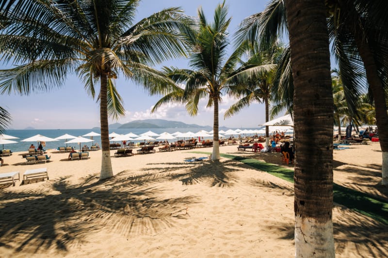 Lata dagar p Nah Trang Beach