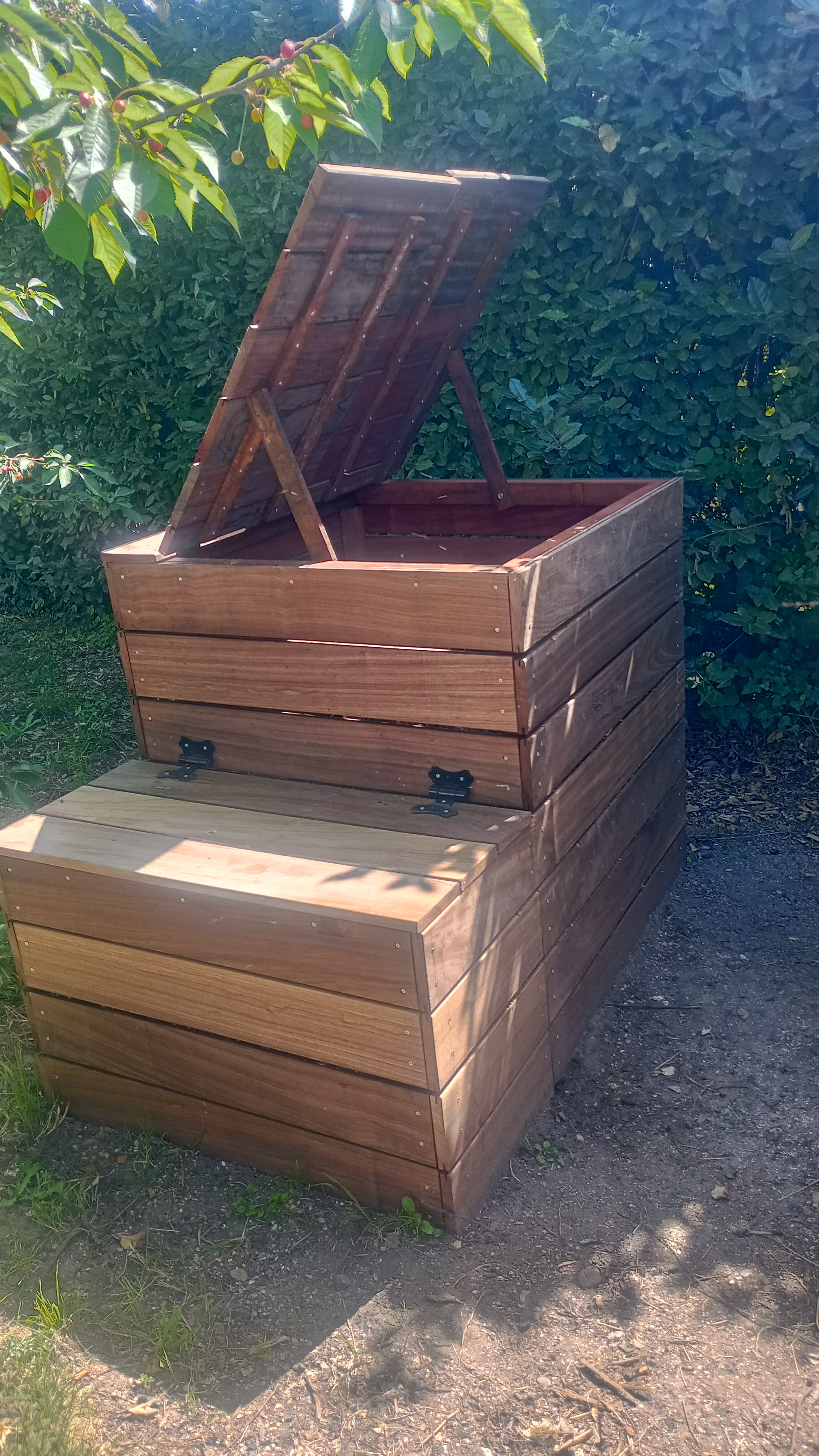 Composteur en bois exotique - Menuiserie Sirouet